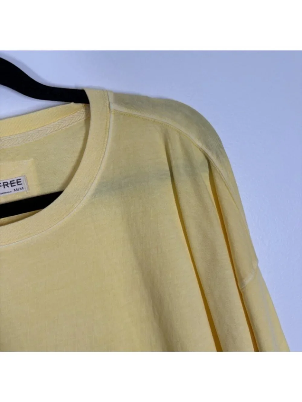 We The Free Women M Yellow Short Sleeve Perfect Oversized Crewneck Tee NWOT - Picture 8 of 13